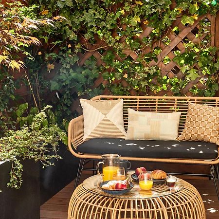 Stylish 2Br & 2Ba With Private Terrace Apartment Paris Bagian luar foto