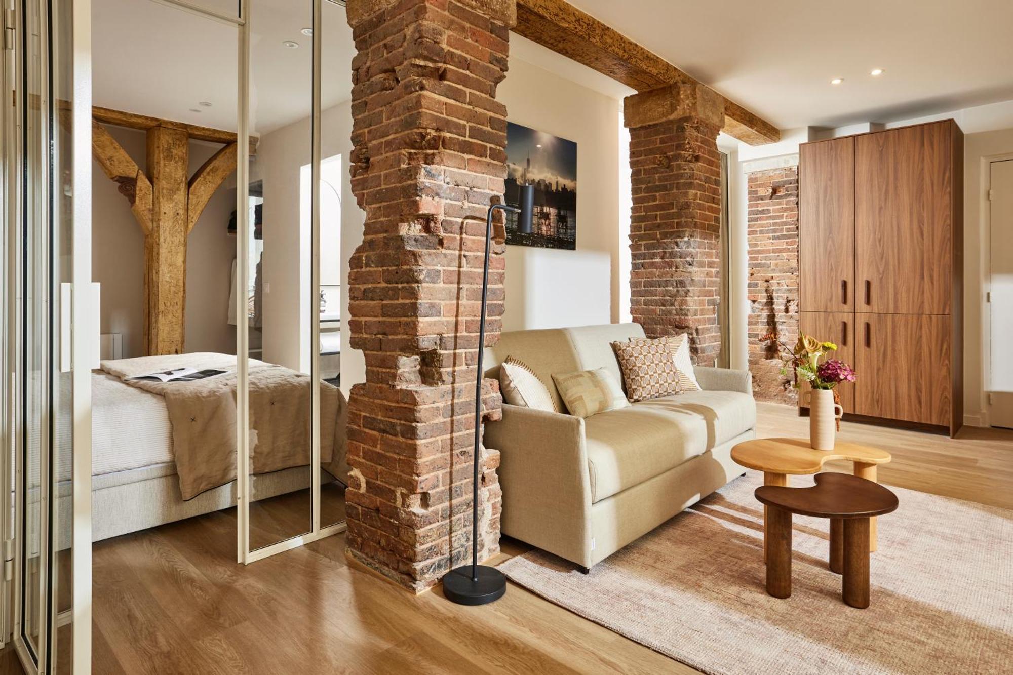 Stylish 2Br & 2Ba With Private Terrace Apartment Paris Bagian luar foto